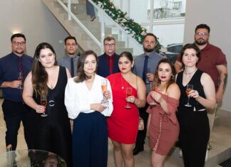 Não fazemos negócios com amigos, por isso tornamos amigos família