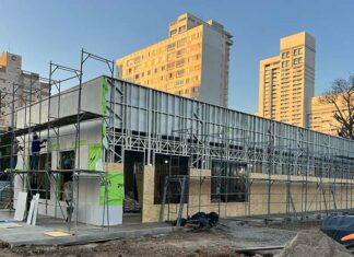 Arquitetos e engenheiros fazem imersão no universo da construção seca