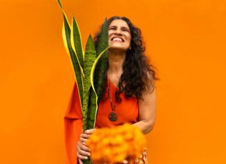 REGINA SOUZA LANÇA “VISTA SEU SANTO”, primeiro single do seu novo álbum, com produção musical e arranjos de Júlio Fejuca e Ricardo Gama.