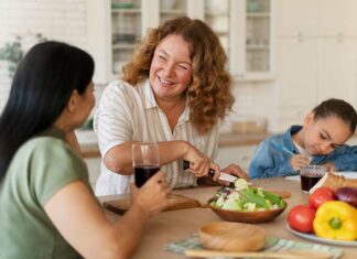 Com medidas simples, é possível passar as festas de fim de ano sem abusar na alimentação