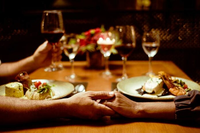 Jantar-Romântico-DEVILLEm-Foto-Matheus-Rhinow
