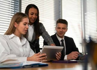 Profissionalização da controladoria jurídica é estratégia para escritórios de advocacia crescerem