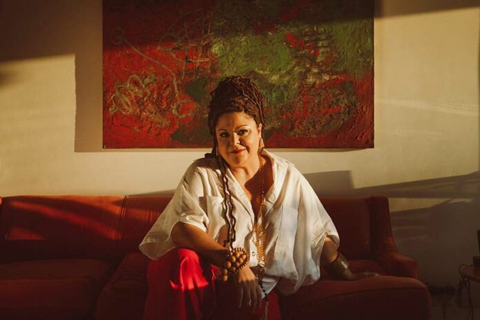 Fabiana-Cozza-by-Sofia-Colucci_20250502_0589_Easy-Resize.com