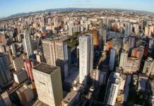 Curitiba lidera demanda por imóveis no Brasil em 2025 e se consolida como vitrine de oportunidades para o setor imobiliário