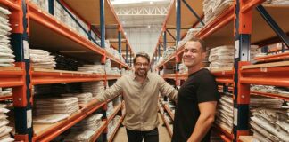 AKR Brands investe R$ 4 milhões em novo parque fabril, amplia capacidade produtiva e aumenta em 27% o quadro de funcionários em 2026