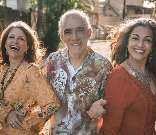 Trio JANAJU lança o álbum ‘Lindeira’ e se apresenta no Teatro Rival dia 29/01